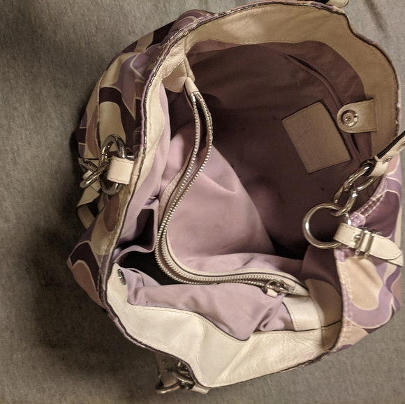 Coach purse - Picture 5 of 5